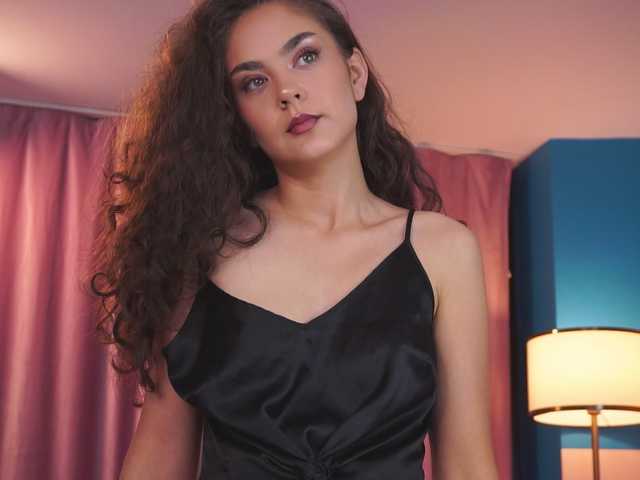 ZairaMonet live cam on BongaCams