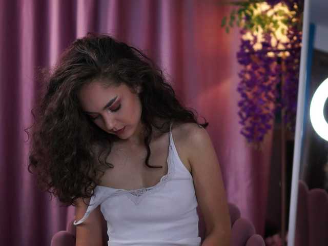 ZairaMonet live cam on BongaCams