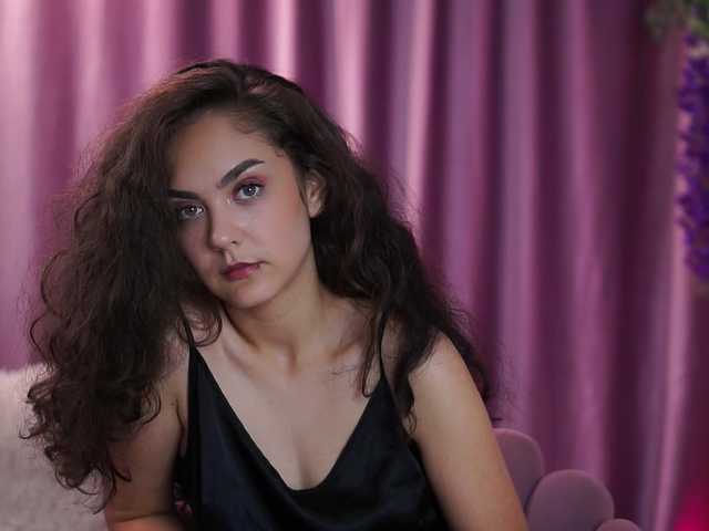ZairaMonet live cam on BongaCams