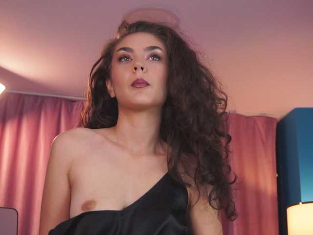 ZairaMonet live cam on BongaCams