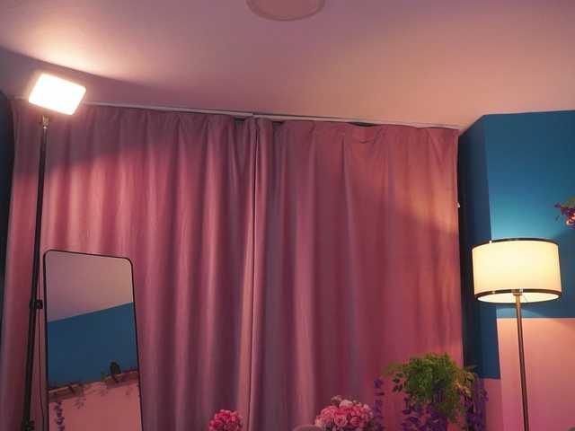 ZairaMonet live cam on BongaCams