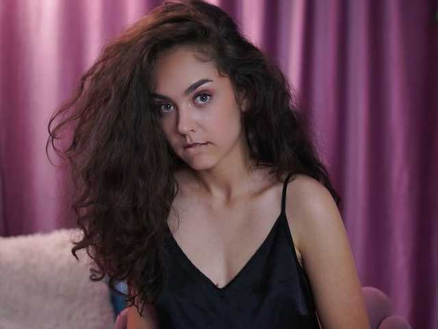 ZairaMonet live cam on BongaCams
