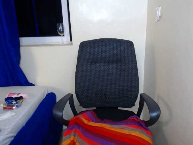 SoftTemptationn live cam on BongaCams