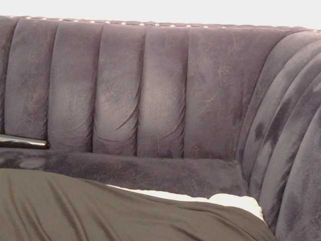 THiccky-1 live cam on BongaCams