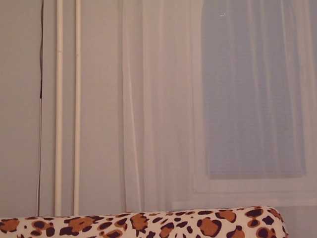LurlineToliongco live cam on BongaCams