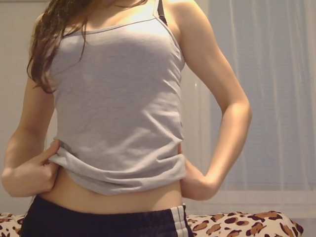 LurlineToliongco live cam on BongaCams