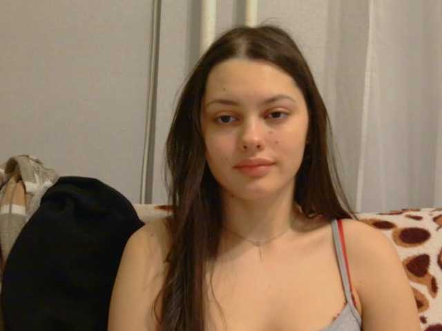 LurlineToliongco live cam on BongaCams
