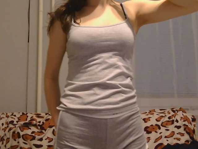 LurlineToliongco live cam on BongaCams