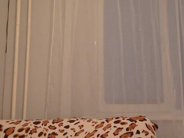 LurlineToliongco live cam on BongaCams