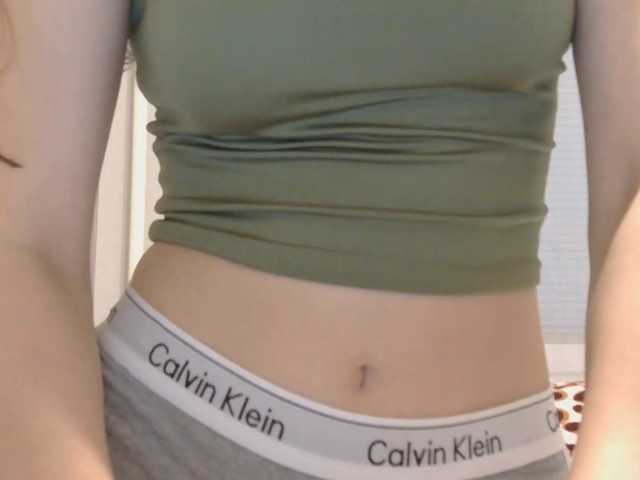 LurlineToliongco live cam on BongaCams