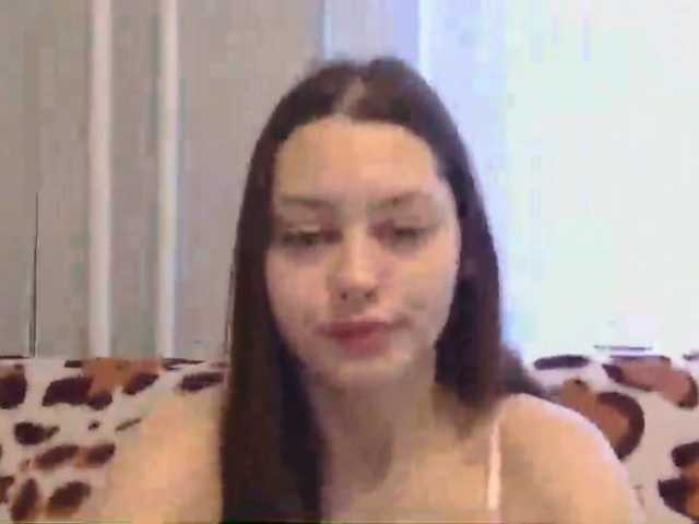 LurlineToliongco live cam on BongaCams