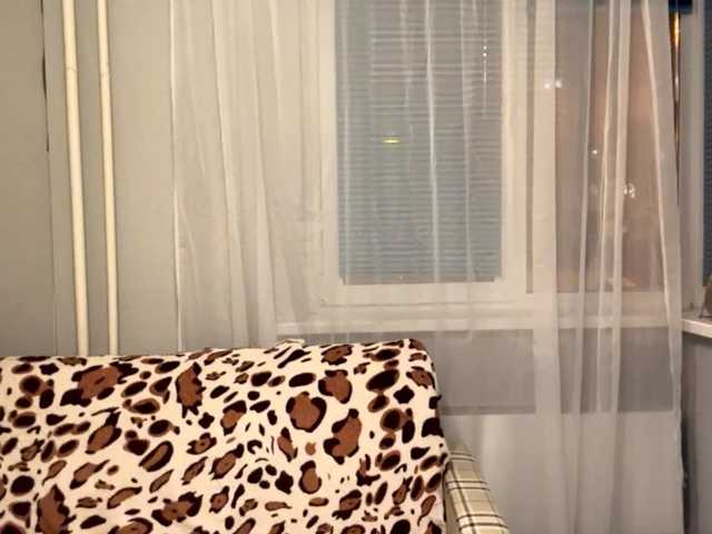 LurlineToliongco live cam on BongaCams