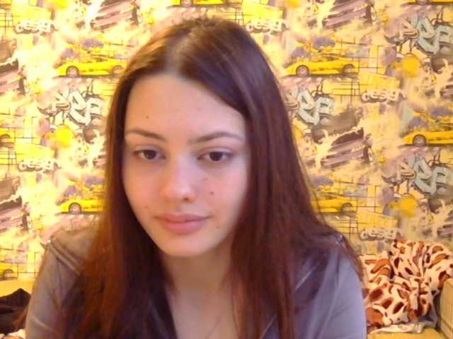 LurlineToliongco live cam on BongaCams