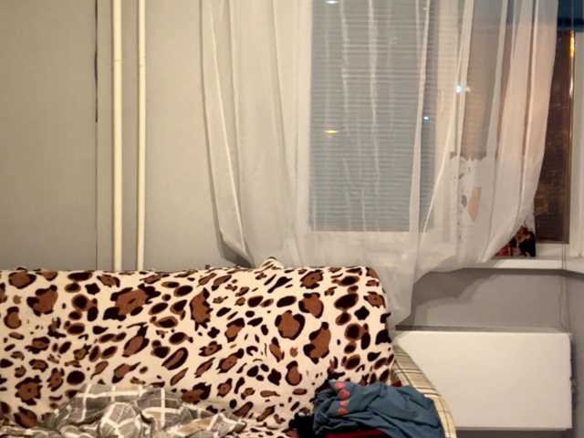 LurlineToliongco live cam on BongaCams