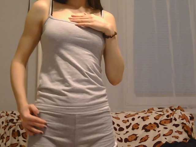 LurlineToliongco live cam on BongaCams