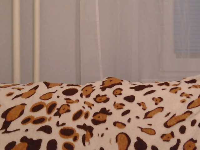 LurlineToliongco live cam on BongaCams