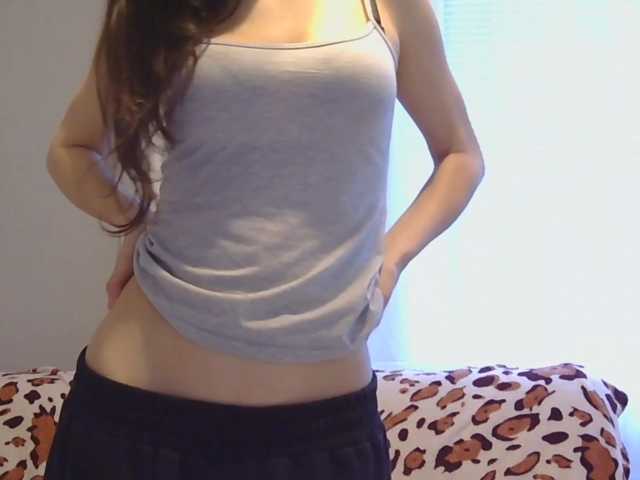 LurlineToliongco live cam on BongaCams