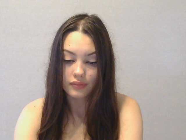 LurlineToliongco live cam on BongaCams