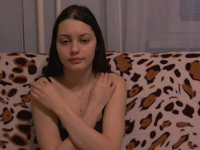 LurlineToliongco live cam on BongaCams