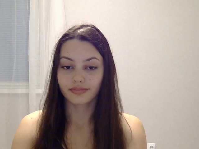 LurlineToliongco live cam on BongaCams
