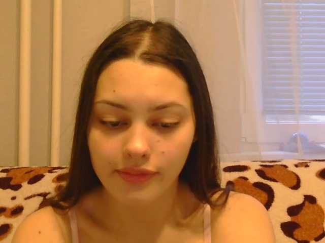 LurlineToliongco live cam on BongaCams