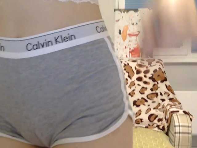 LurlineToliongco live cam on BongaCams