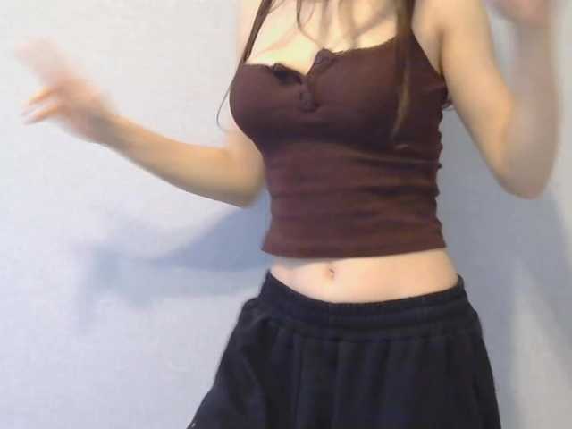 LurlineToliongco live cam on BongaCams