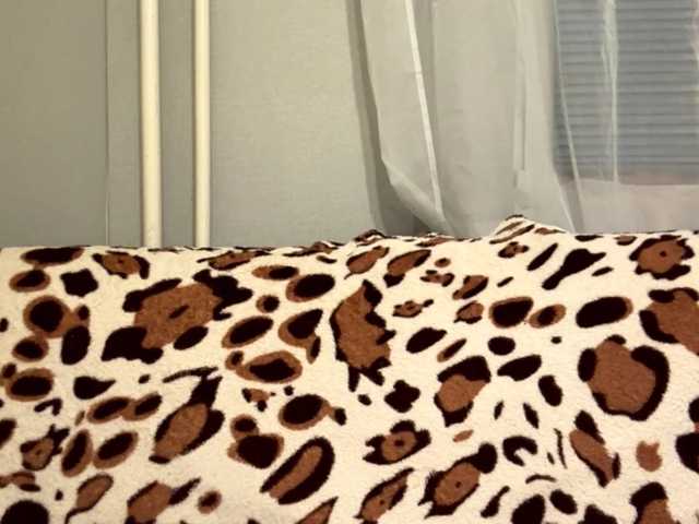 LurlineToliongco live cam on BongaCams