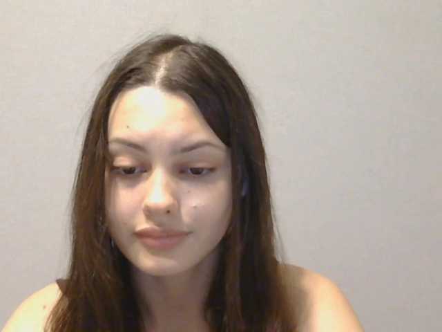 LurlineToliongco live cam on BongaCams