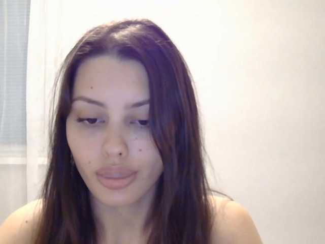 LurlineToliongco live cam on BongaCams