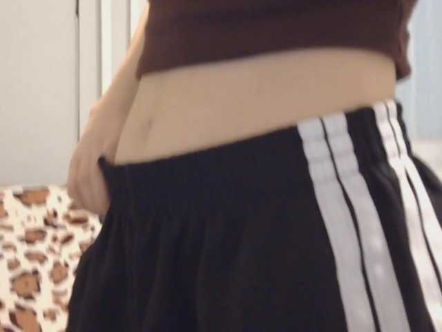 LurlineToliongco live cam on BongaCams
