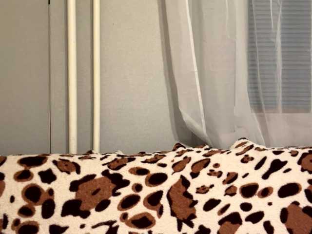 LurlineToliongco live cam on BongaCams