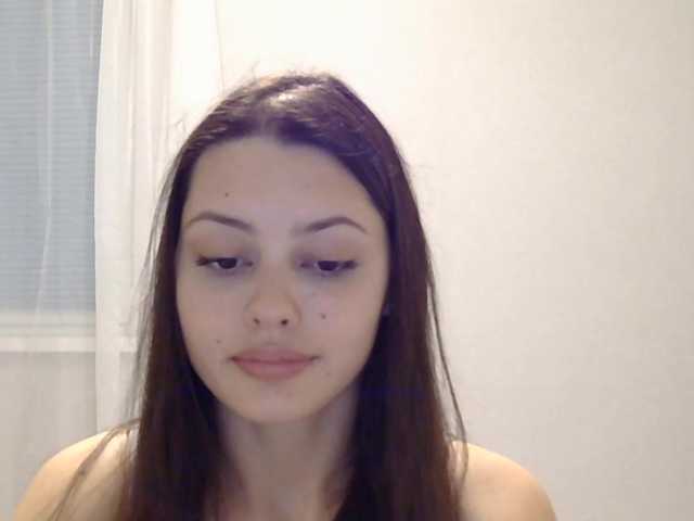 LurlineToliongco live cam on BongaCams