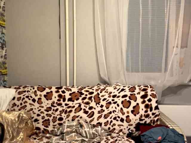 LurlineToliongco's webcam live show