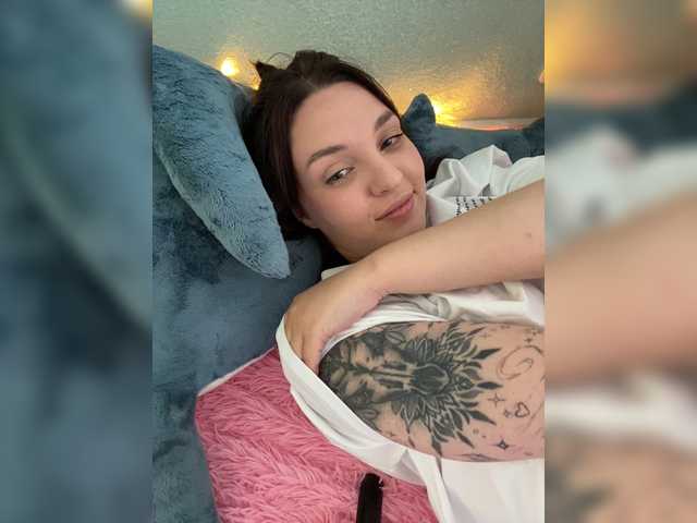 Emmav live cam on BongaCams