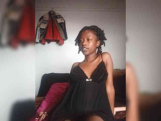 Gigi212 webcam