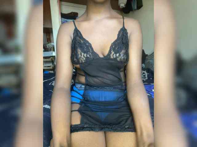 Gigi212 webcam