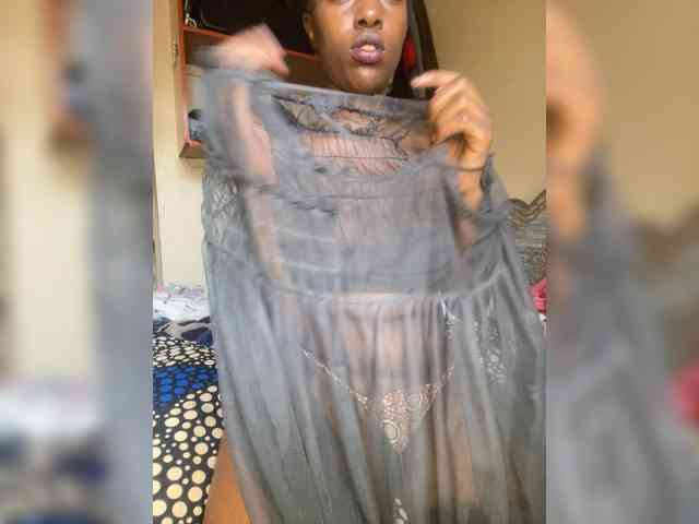 Gigi212 webcam