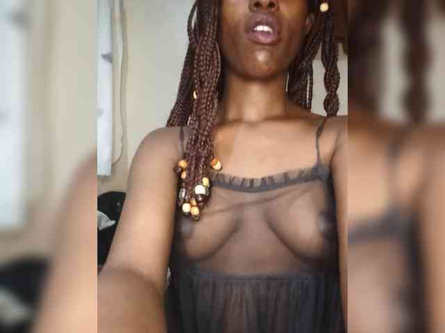 Gigi212 webcam