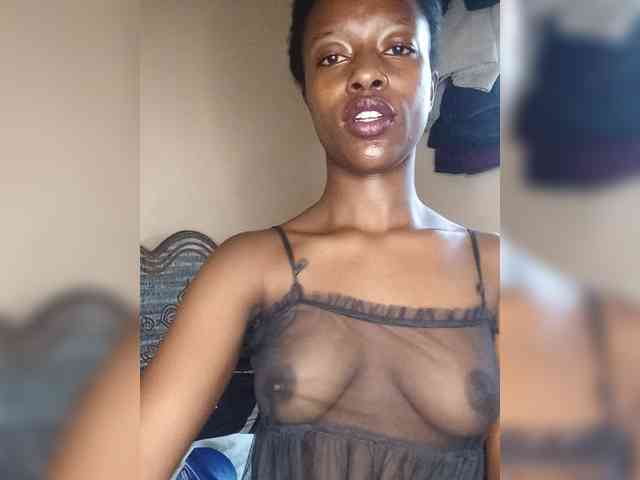 Gigi212 webcam