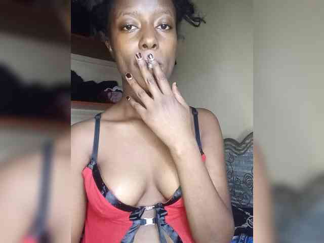 Gigi212 webcam