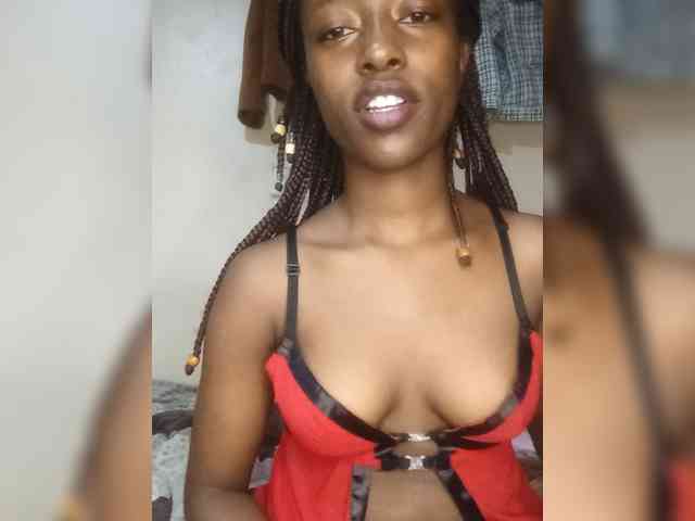 Gigi212 webcam