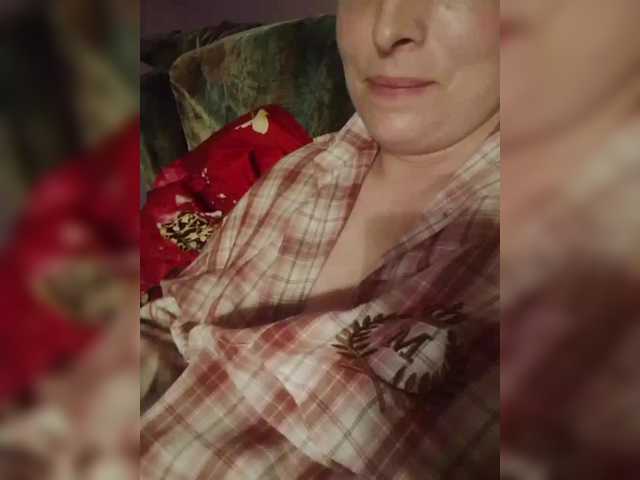 Nika77 live cam on BongaCams
