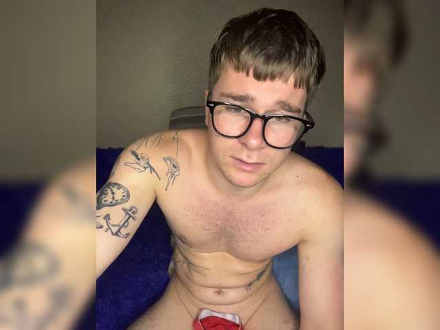 Dicsoncik live cam