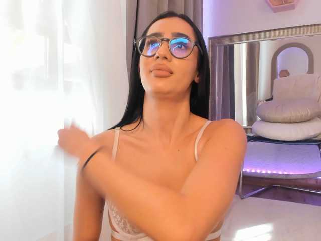ChloeObril live cam preview