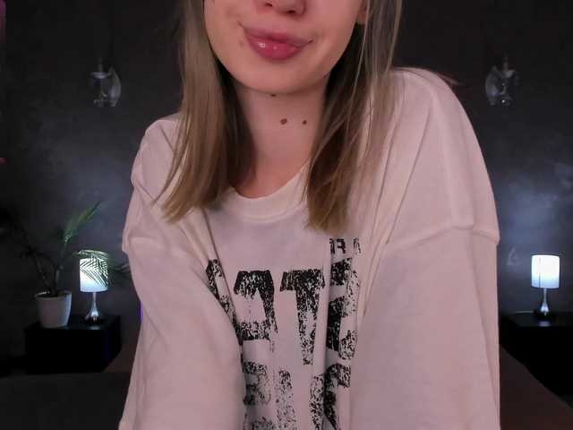 mimisweeet live cam on BongaCams