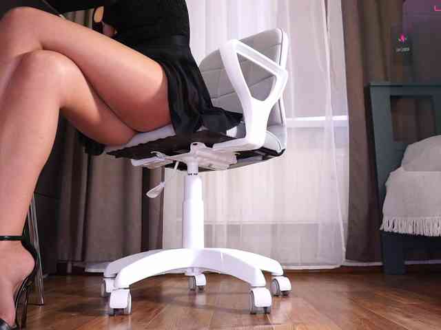 Amina-Keyyy webcam