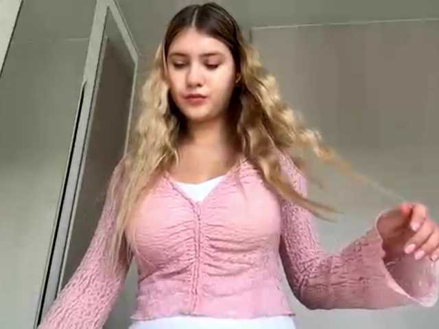 TanaCoor live cam on BongaCams