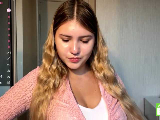 TanaCoor live cam on BongaCams