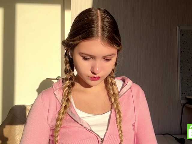 TanaCoor live cam on BongaCams